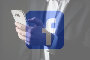 元彼がSNSのフォローを外さない心理って?実は未練があるのかも…彼の本当の気持ちを確かめる方法