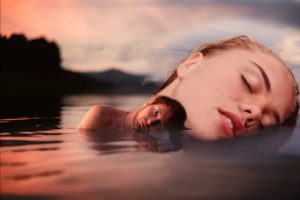 20歳年下の彼氏と幸せになれる?親子ほど離れた年上女性の魅力と年下男性が出す結婚も脈ありな本気のサイン