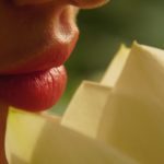 好意は視線でわかる!じっと視線を送ってくる男性の心理を見極める鍵&好きな人に好意が伝わるサイン