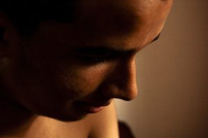 別れ話で泣く男性心理と性格や特徴&彼の本音を理解して復縁につなげるためにすべきこと