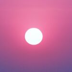 今年のピンクムーンは4月27日!運気が上がる理由と願いが叶う待ち受け画像&おまじない