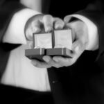 ペアリングの別れるジンクスって本当?もらうのに最適な時期と指輪をはめるときに注意するポイント