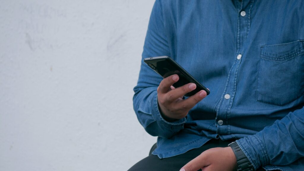 振った相手から連絡が来ない時の男性心理｜告白や元カノから連絡が来ない時の男性心理と連絡が来たときの対処の仕方