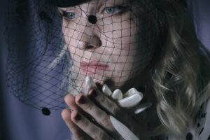 好きだけどフェードアウトするシチュエーション|片思いと両想い別に解説&対処方法と好きな人からフェードアウトされている時の気持ちの受け入れ方